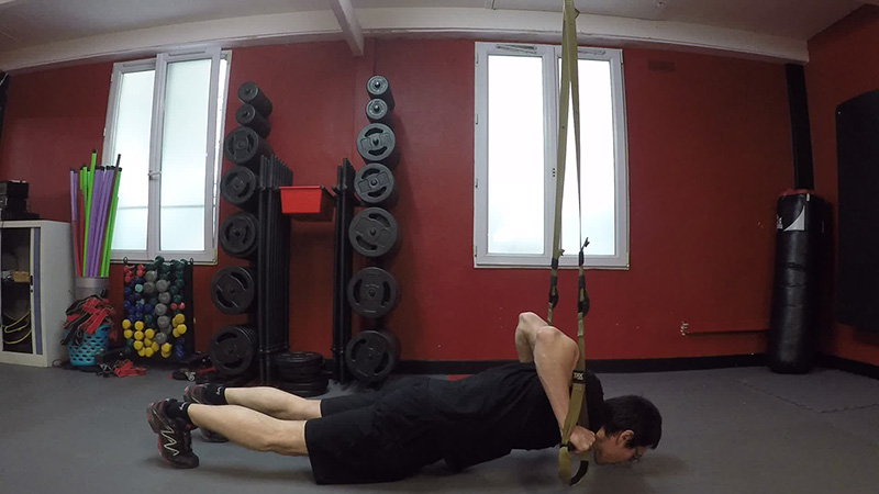 Pompes TRX